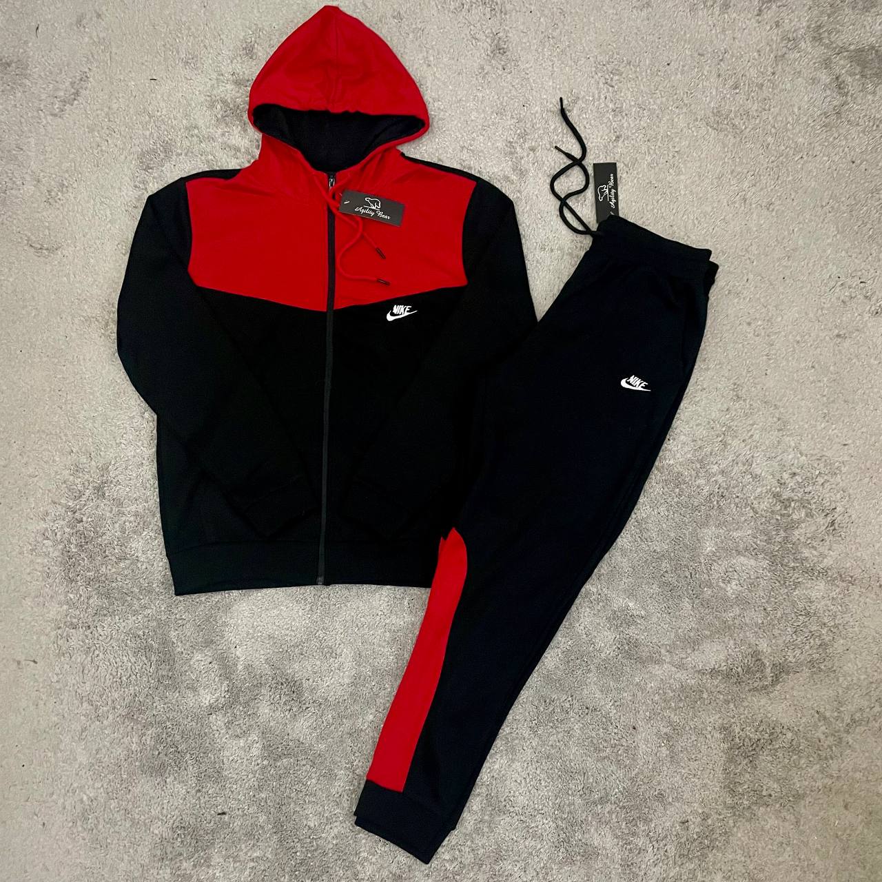 Ensemble Nike Rouge